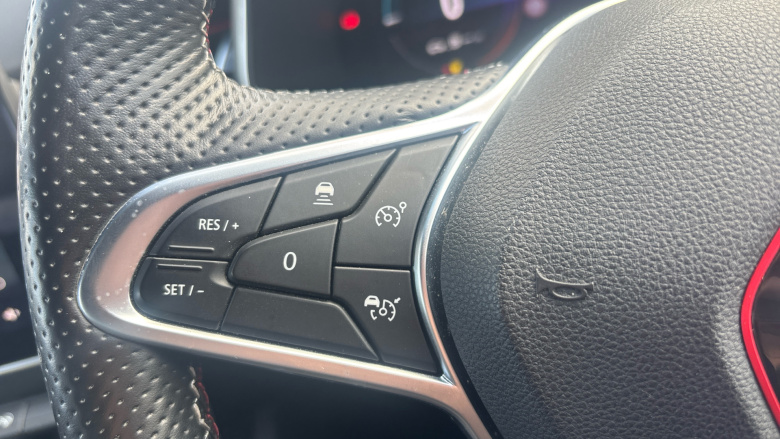 Renault Arkana 1.6 E-TECH Hybrid 145 R.S. Line 5dr Auto Hybrid Estate